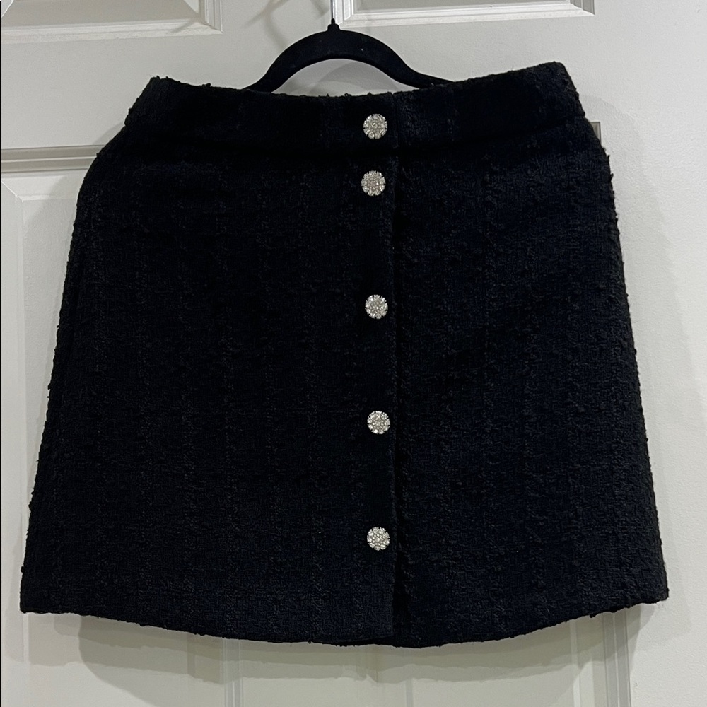 H&M lined boucle skirt with rhinestone buttons size 8